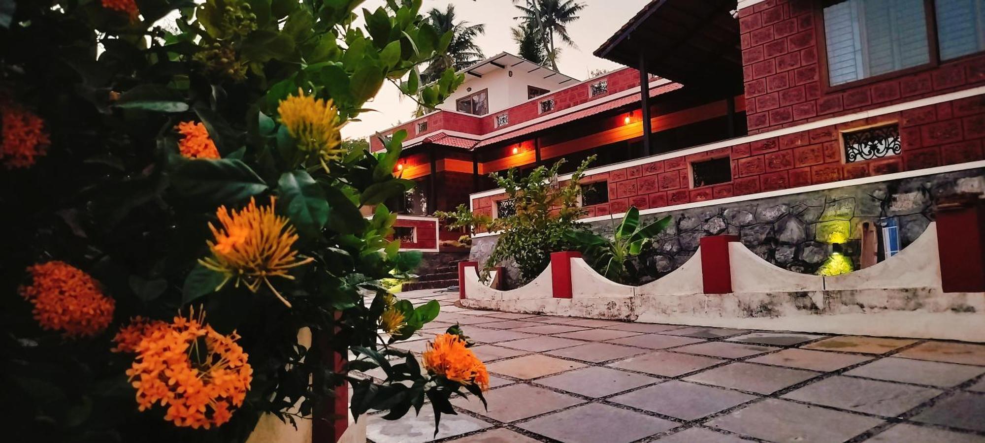 The Ixora - A Boutique Homestay Varkala Exterior foto
